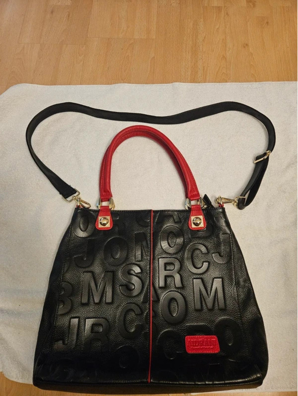 Aidrani Black Red Leather Messenger Tote Bag Embossed Crossbody